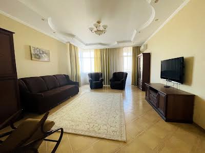 квартира за адресою Старонаводницька вул., 6-Б