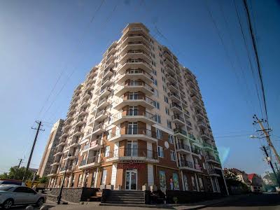 квартира за адресою Євгена Чикаленка вул., 43а