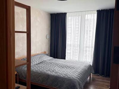 квартира за адресою Ревуцького вул., 40б