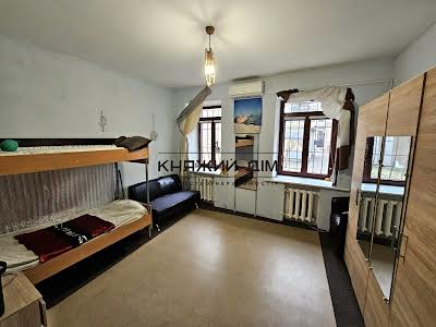 квартира за адресою Борисоглібська вул., 16В
