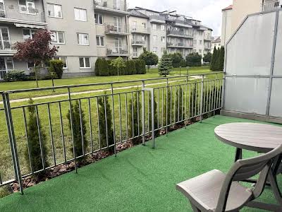 квартира за адресою Джерельна вул., 85