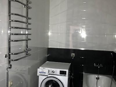 квартира за адресою Панаса Мирного вул., 28-А
