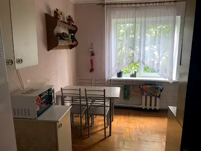квартира за адресою Здолбунівська вул., 3