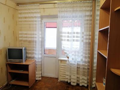 квартира за адресою Героїв Дніпра вул., 25