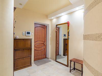 квартира за адресою Степана Руданського вул., 4-6