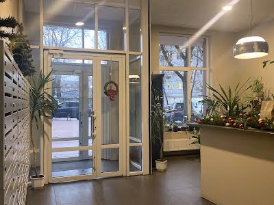 квартира за адресою Анатолія Петрицького вул., 17-А