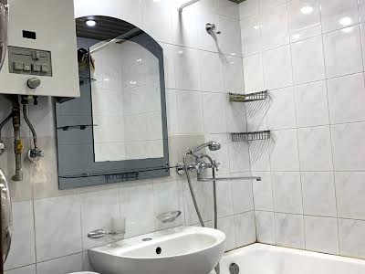 квартира по адресу Воскресенська, 12