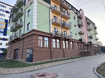 квартира за адресою Вишнева вул., 37