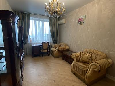 квартира за адресою Євгена Коновальця вул. (Щорса), 32-Г