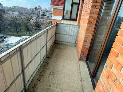 квартира за адресою Соборності вул. (Жовтнева), 46в