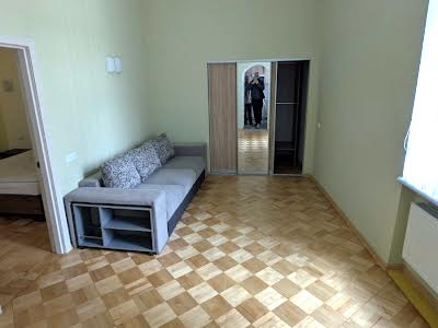 квартира за адресою Богдана Хмельницького вул., 73