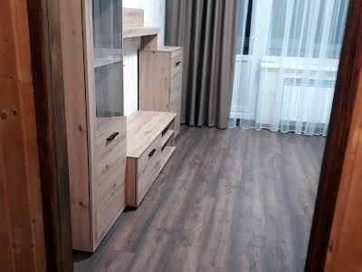 квартира по адресу Кулика і Гудачека ул. (Макарова), 6