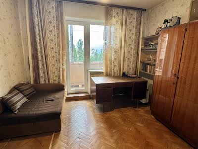 квартира по адресу Героев Днепра ул., 35