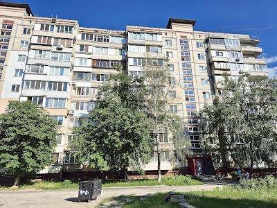 квартира по адресу Булаховского академика ул., 36