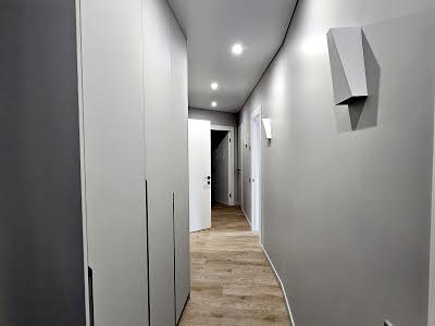квартира по адресу Героев просп., 19