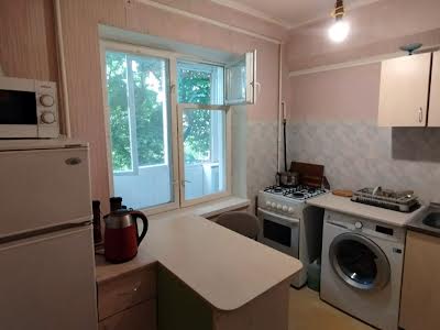 квартира за адресою Павла Тичини просп., 19