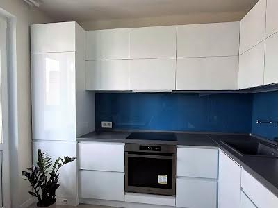 квартира за адресою Бориса Гмирі вул., 16а