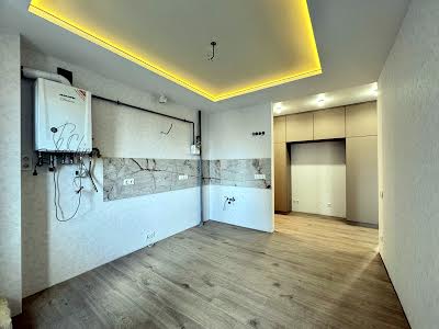 квартира за адресою Амосова вул., 4