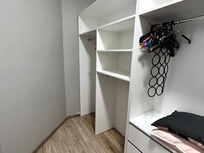 квартира за адресою Івана Пулюя вул., 40