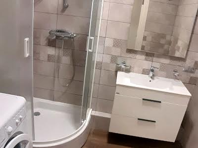 квартира за адресою Академіка Глушкова просп., 9є