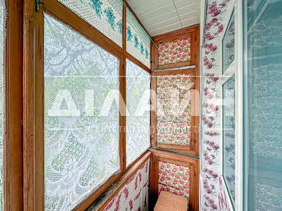 квартира за адресою Профспілок пл., 3