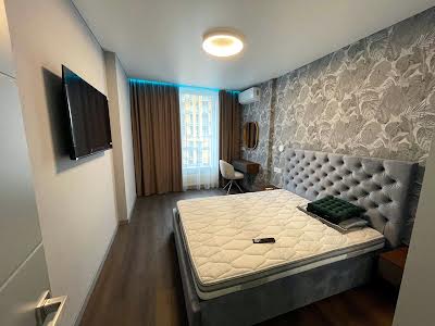 квартира за адресою Наддніпрянське шосе, 2а