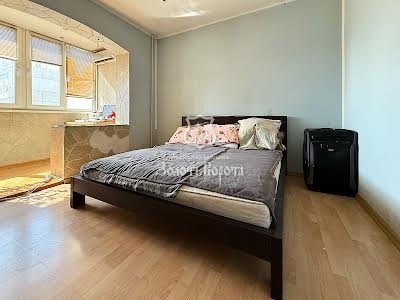 квартира за адресою Петра Григоренка просп., 36