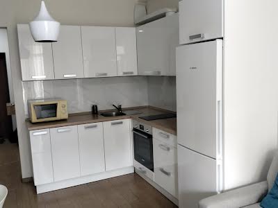 квартира за адресою Михайла Максимовича вул. (Онуфрія Трутенка), 28-Б