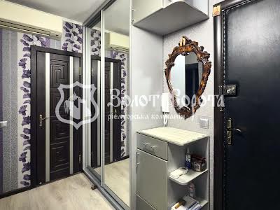 квартира за адресою Драгоманова вул., 5