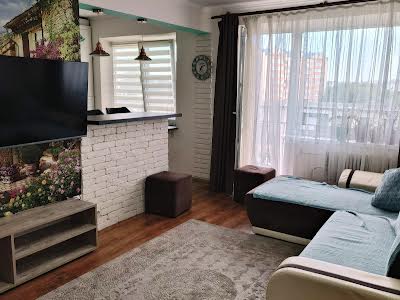 квартира за адресою Карпенка вул., 13