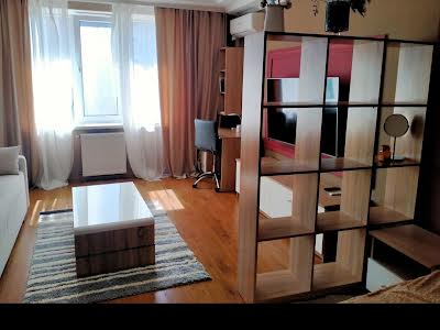 квартира по адресу Зодчих ул., 16