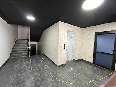 квартира по адресу Крайковского ул., 1