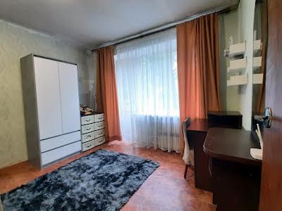 квартира за адресою Коробова вул., 8