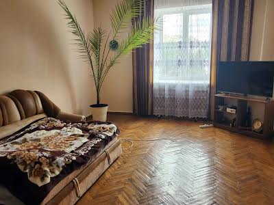 квартира за адресою майдан Перемоги пл., 1