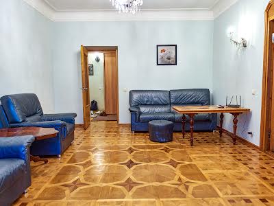 квартира по адресу Круглоуниверситетская ул., 17