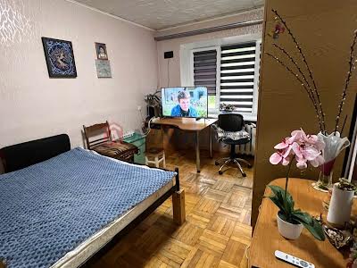 квартира по адресу Полякова ул., 13