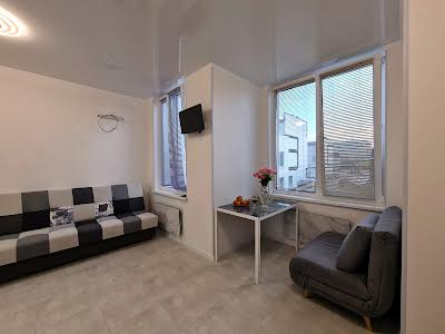 квартира за адресою Пшенична, 35
