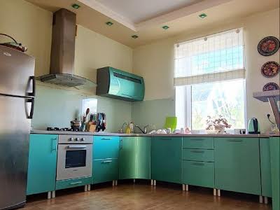 будинок за адресою Курортна