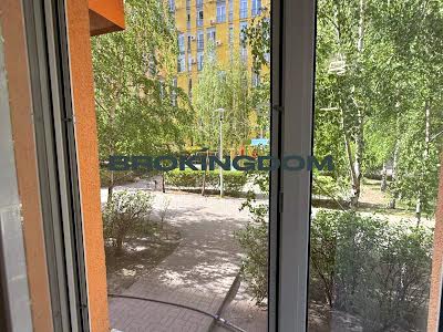 квартира за адресою Регенераторна вул., 4 к1-9
