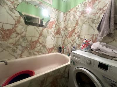 квартира за адресою Грушевського, 39