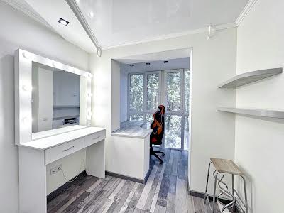 квартира за адресою Миру просп., 56