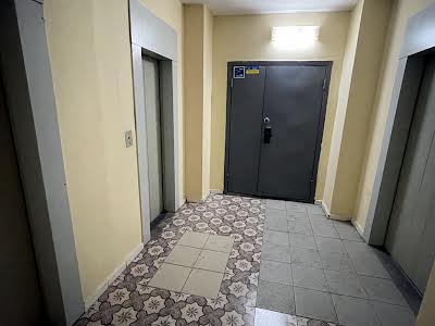 квартира по адресу Миколы Бажана просп., 10