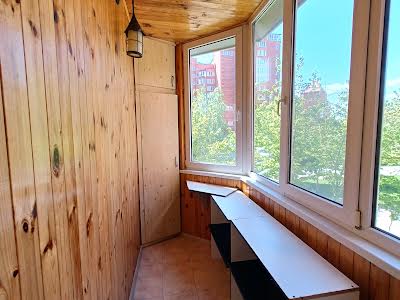 квартира за адресою Машинобудівників вул., 4-Б
