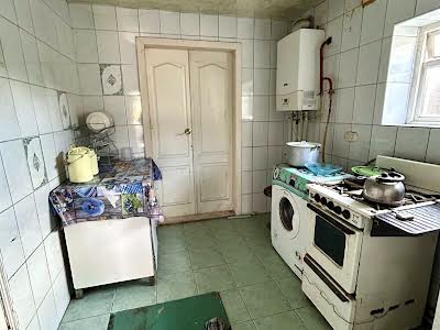дом по адресу провулок Крайній, 42