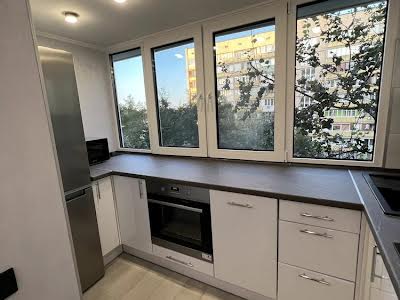 квартира за адресою Григоровича-Барського вул., 3