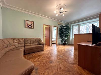 квартира по адресу Леси Украинки бульв., 15