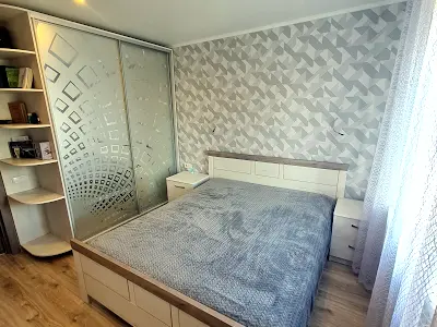 квартира за адресою Євгенія Логінова вул. (Крилова), 17