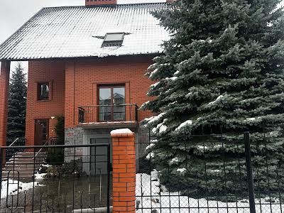 дом по адресу Звʼязківців ул., 13