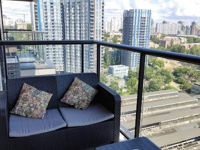 квартира за адресою Предславинська вул., 55