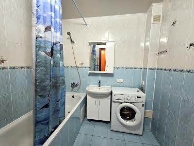 квартира за адресою Григорія Ващенка вул., 1